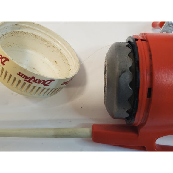 Vintage 1988 DISNEY DUCKTALES Child FISHING POLE Rod Reel ZEBCO Brunswick 24" - Picture 7 of 7